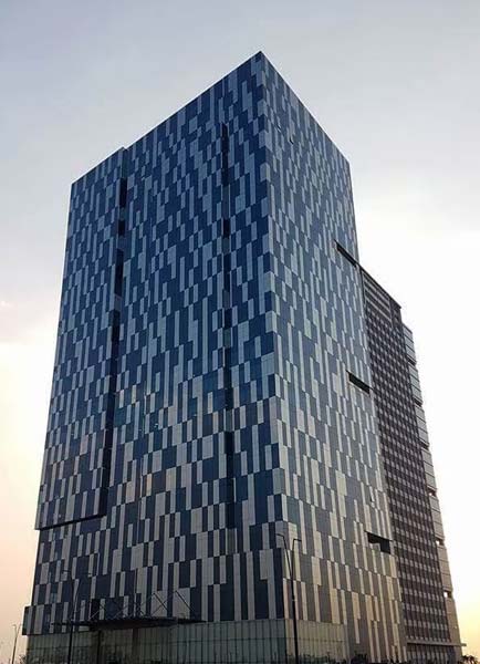 Pre-leased commercial property in GIFT City